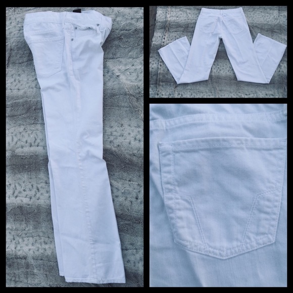 Fossil Denim - White FOSSIL Flare Jeans new condition. Fossil Denim - White FOSSIL Flare Jeans new condition.